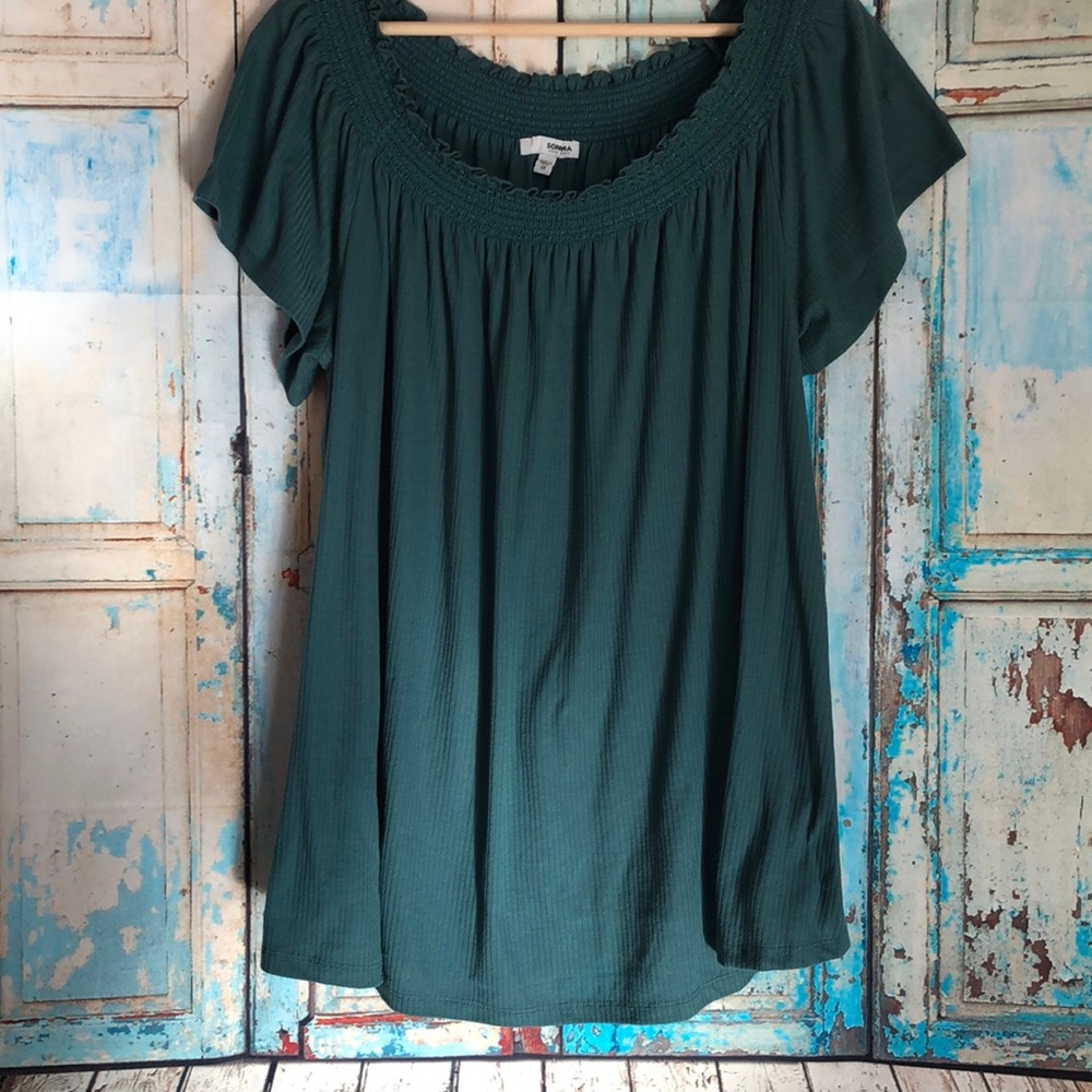 1x Sonoma Off Shoulder Blouse